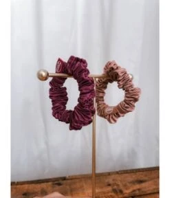 Invisibobble® Invisibobble SPRUNCHIE SLIM The Snuggle Is Real Élastique Cheveux -Soins Capillaires Boutique 4063528061270 visual3