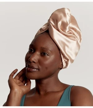 GLOV Hair Wrap Satin Champagne Serviette De Bain 4 GLOV Hair Wrap Satin Champagne Serviette De Bain – Image 2