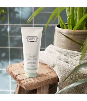 Christophe Robin Hydrating Melting Mask With Aloe Vera Masque Cheveux 5 Christophe Robin Hydrating Melting Mask With Aloe Vera Masque Cheveux – Image 3