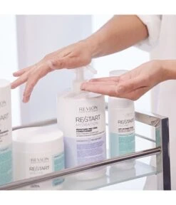 Revlon Professional Re/Start HYDRATION Moisture Melting Conditioner Après-shampoing -Soins Capillaires Boutique revlon professional re start hydration moisture melting conditioner conditioner 750 ml 8432225114552 detail