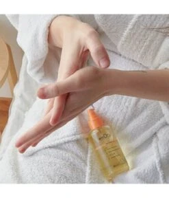 WeDo Professional Natural Oil Hair And Body Huile Cheveux 7 WeDo Professional Natural Oil Hair And Body Huile Cheveux -Soins Capillaires Boutique wedo professional natural oil hair and body haaroel 100 ml 3614228803922 visual3